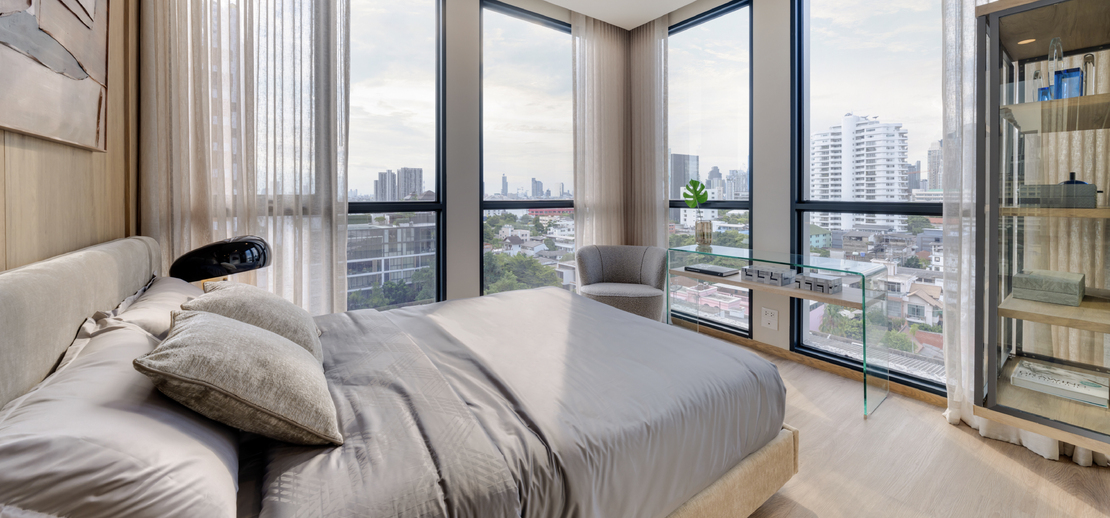 the issara sathorn - interior